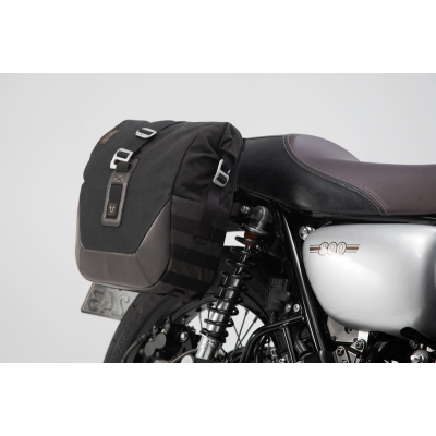 Zestaw Sakw I Stelaży Legend Gear Black Edition Sw-Motech Kawasaki W800 Street/Cafe (18-) Black