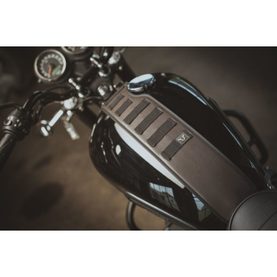 Zestaw Torba Akcesoryjna La1 I Pas Na Zbiornik Sla Sw-Motech Triumph Models (15-) Brown