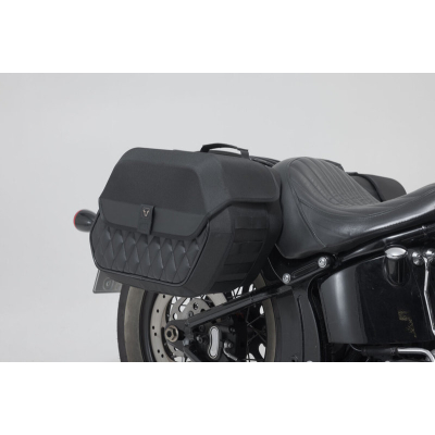 Zestaw Sakw I Stelaży Legend Gear Lh1/Lh1 Sw-Motech 2x195l Harley-Davidson Softail Slim (12-17)