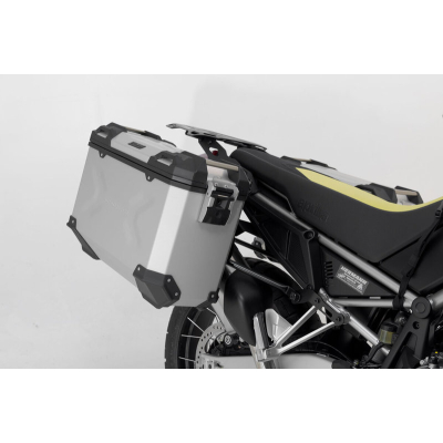 Zestaw Kufrów Bocznych Trax Adv I Stelaży Sw-Motech Kawa Versys 1000/1000 S (18-) 37/37l Silver